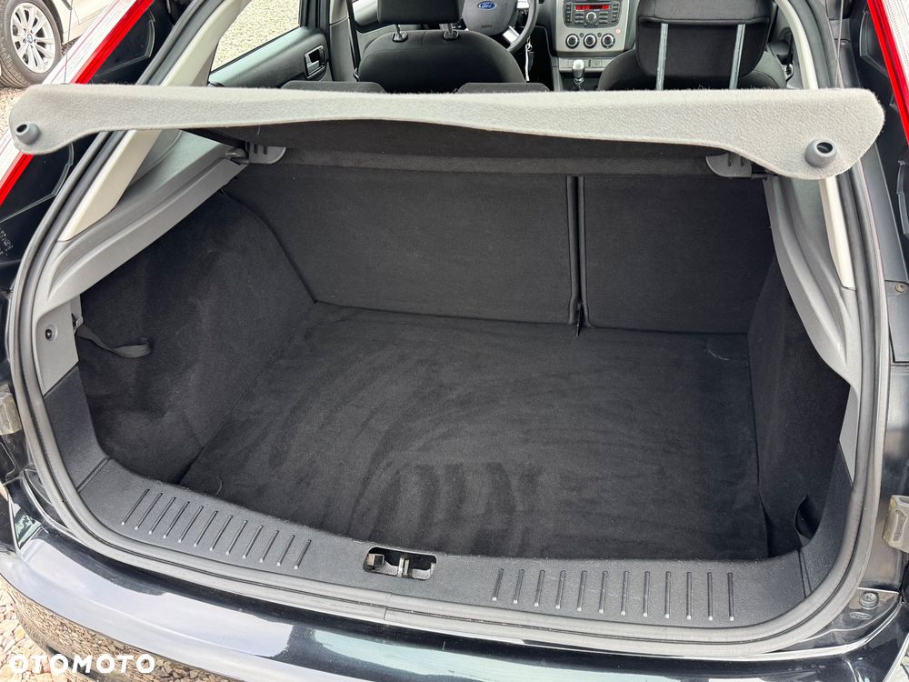 Ford Focus - 29