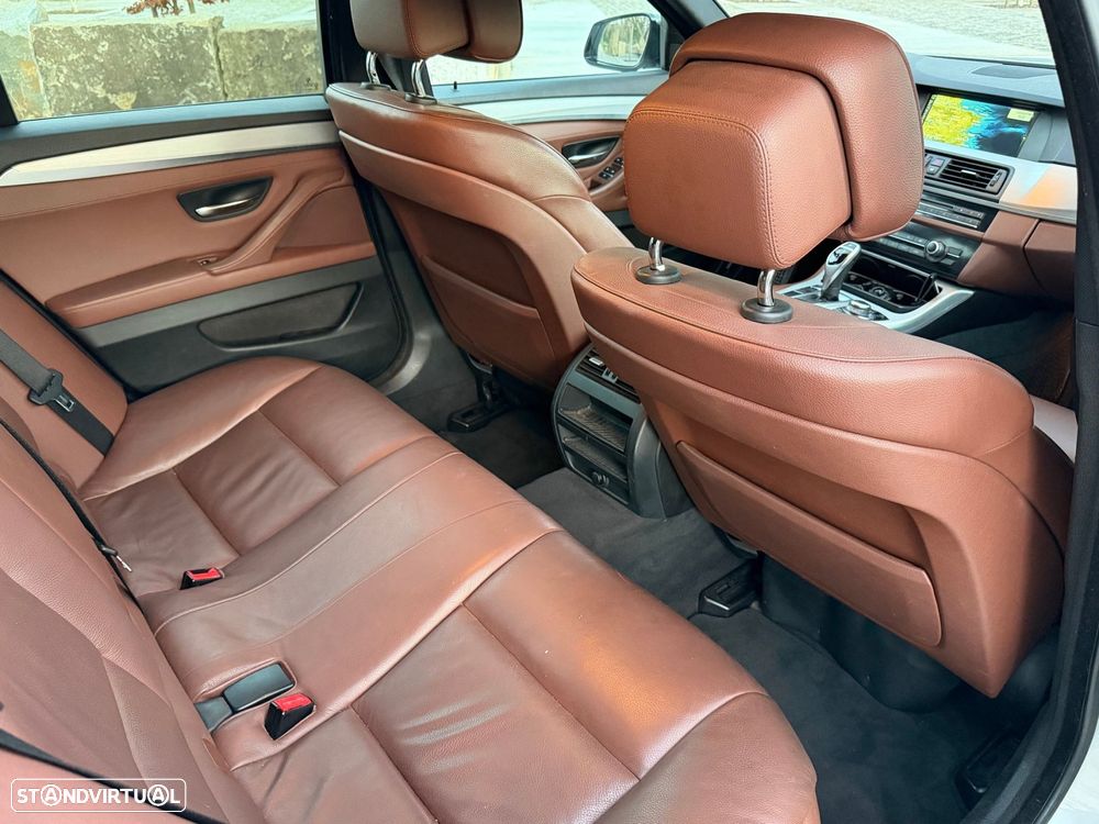 BMW 525 d Pack M Auto - 35