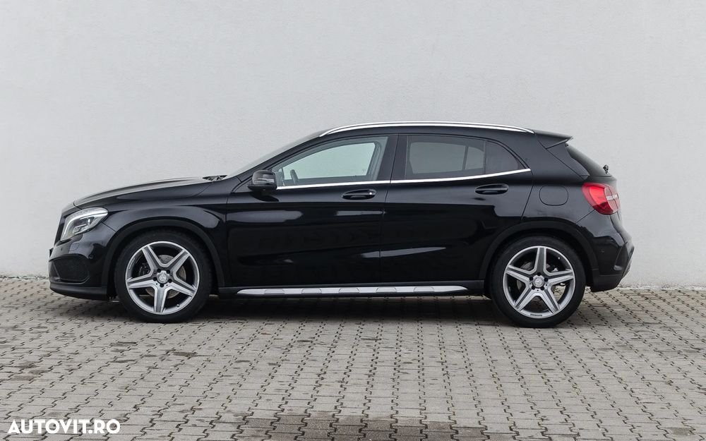 Mercedes-Benz GLA 220 d 4Matic 7G-DCT AMG Line - 6