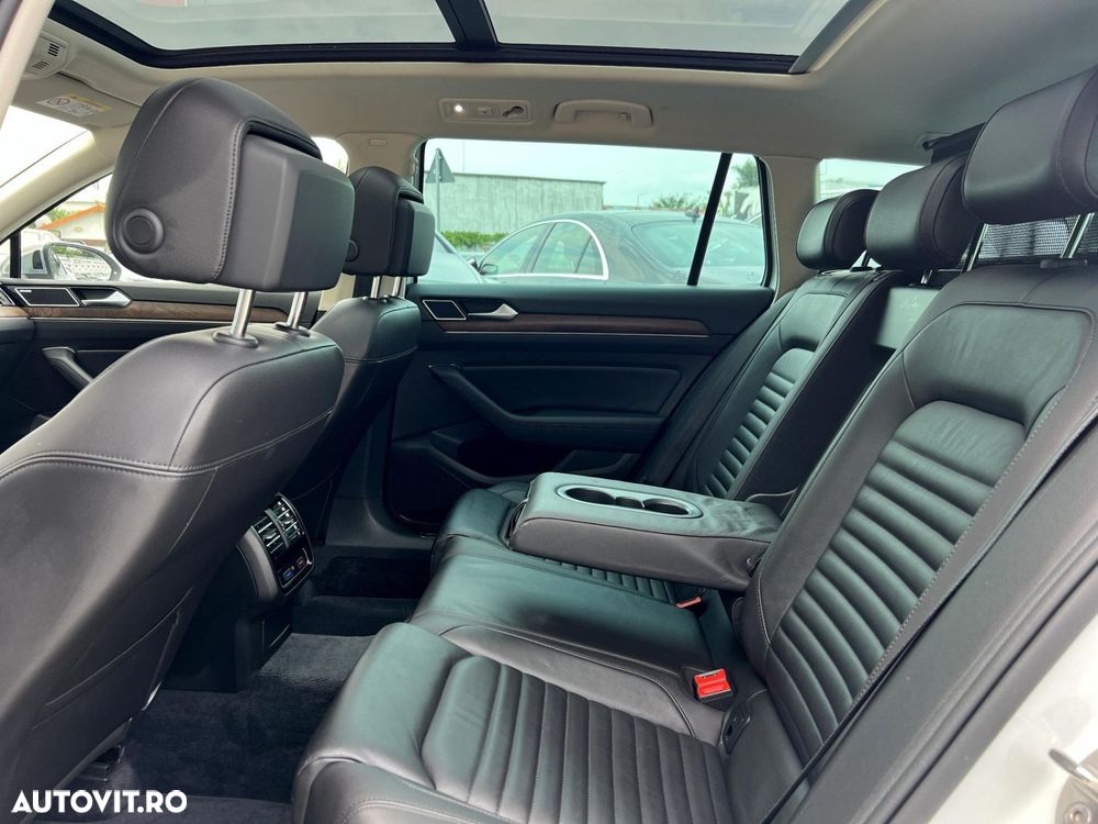 Volkswagen Passat Alltrack - 36