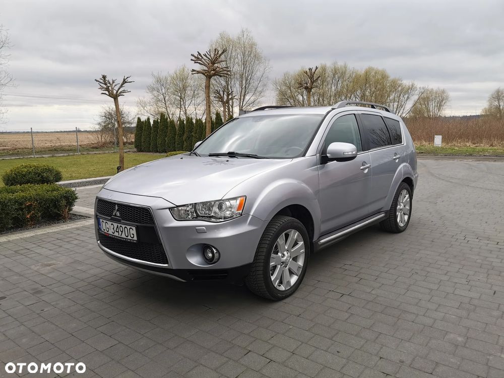 Mitsubishi Outlander 2.2 DI-D 4WD TC-SST Motion - 1