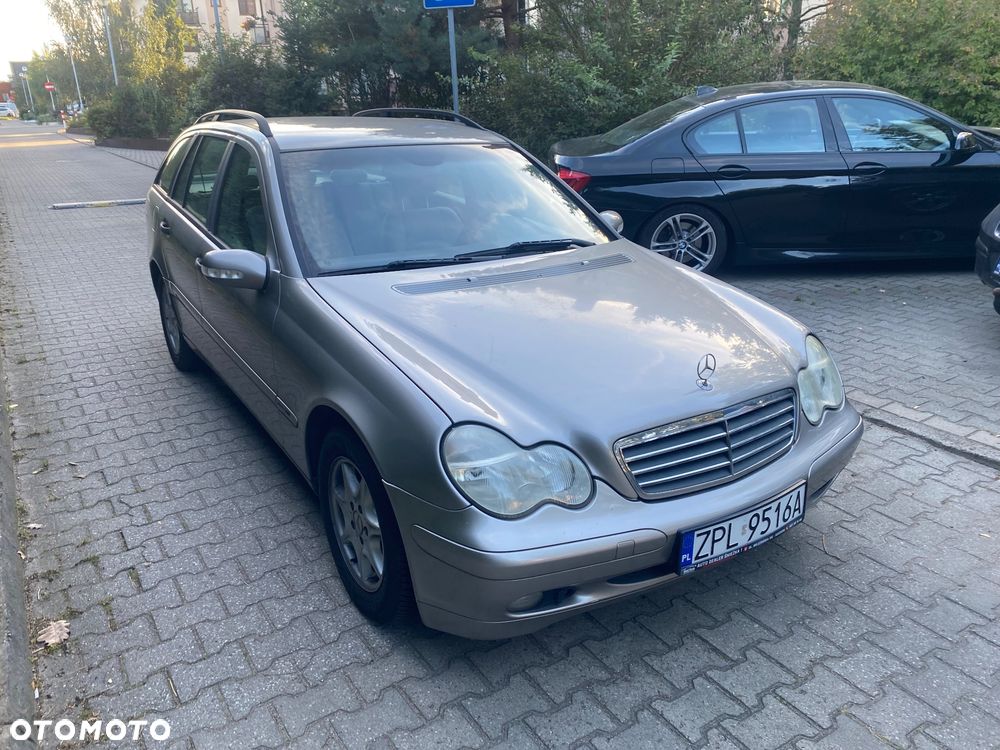 Mercedes-Benz C-Class 2003 photo 4