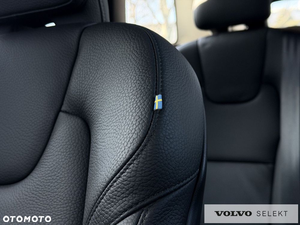 Volvo XC 60 - 32