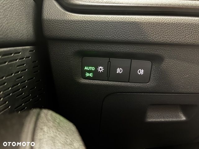 Skoda Octavia 2.0 TDI Ambition DSG - 24