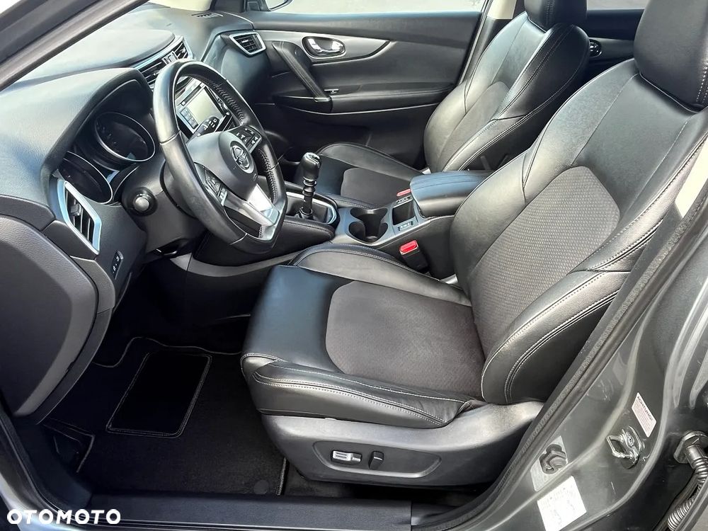 Nissan Qashqai 1.6 DIG-T Tekna+ - 15