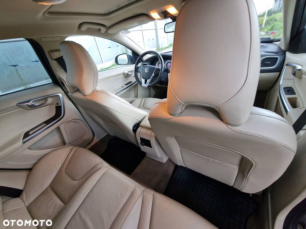 Volvo S60 2.5 T5 - 37