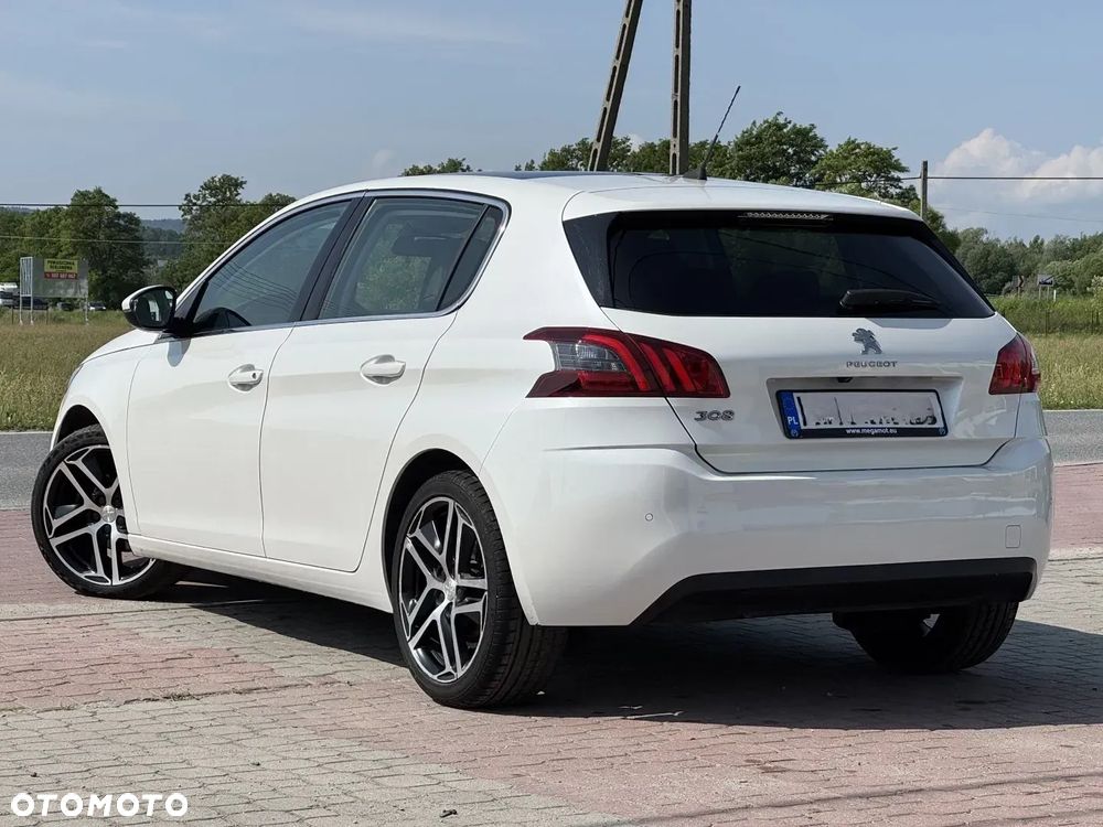 Peugeot 308 1.2 PureTech Allure S&S - 4
