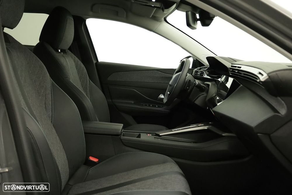 Peugeot 408 1.6 Hybrid Allure e-EAT8 - 21