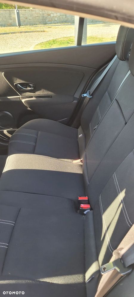 Renault Fluence 1.5 dCi Life - 16