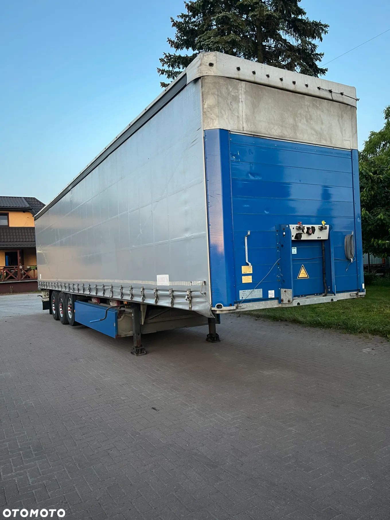Schmitz Cargobull - 1