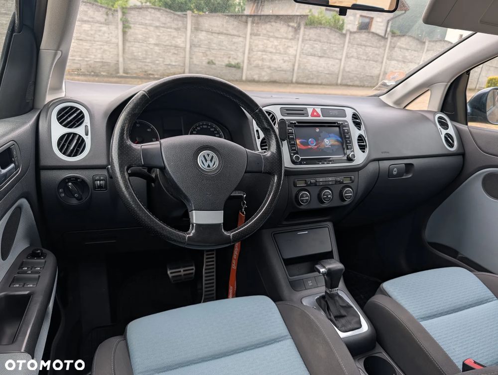 Volkswagen Golf Plus - 8