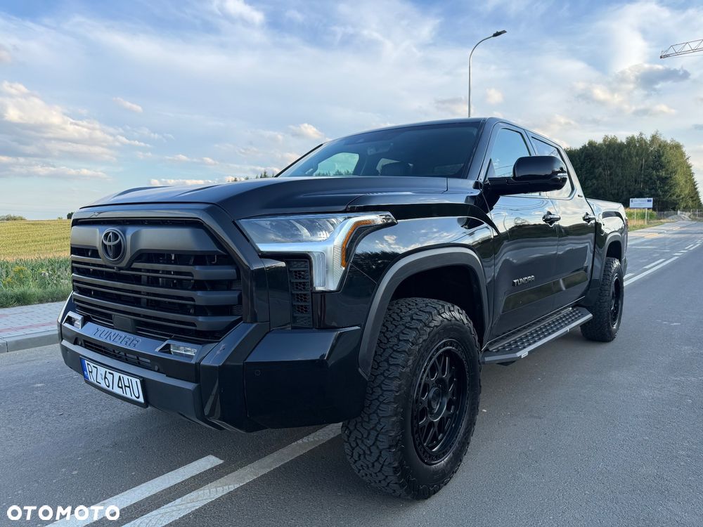 Toyota Tundra - 11