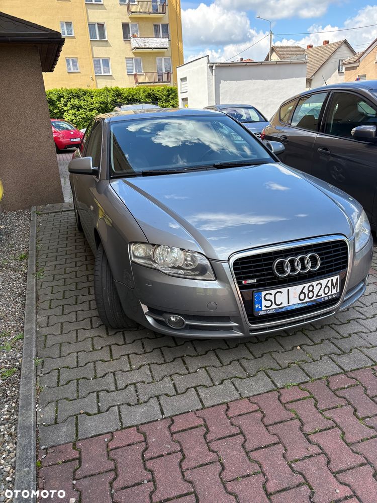 Audi A4 Limousine - 2