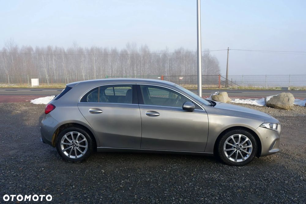 Mercedes-Benz Klasa A 180 d 7G-DCT Progressive - 4