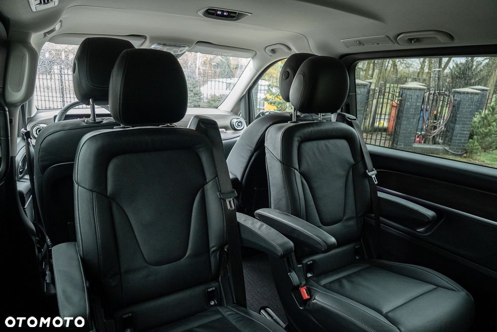 Mercedes-Benz Klasa V 300 d Avantgarde 9G-Tronic (d³ugi) - 31