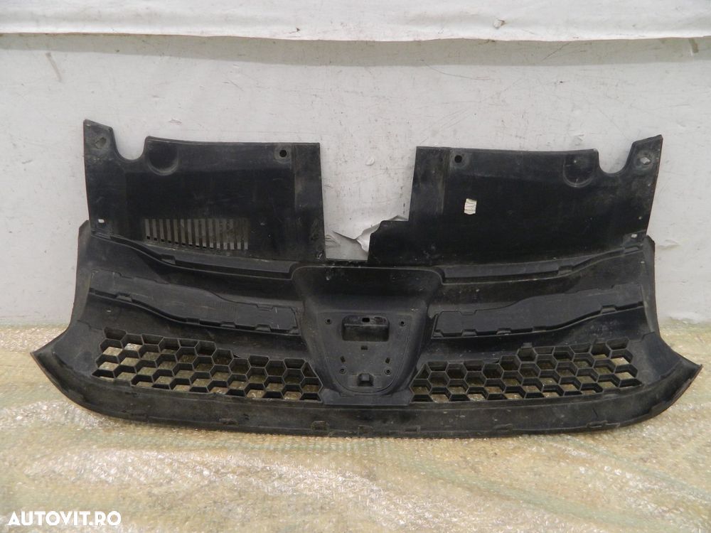 Grila radiator, Dacia Logan/Sandero 2, 2012, 2013, 2014, 2015, 2016, 62310397R. - 3