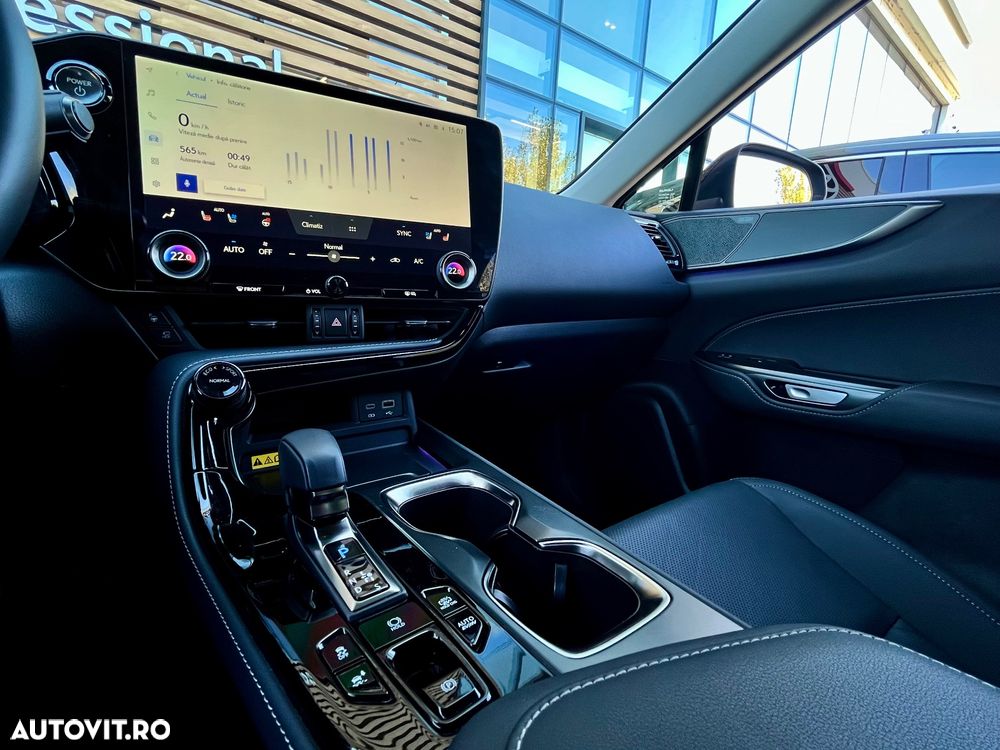 Lexus Seria NX 450h+ AWD CVT PHEV Luxury - 23