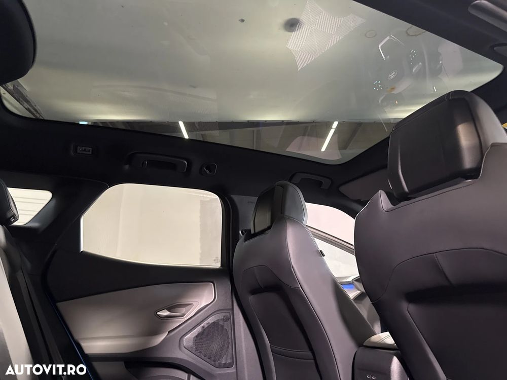 Ford Explorer - 23