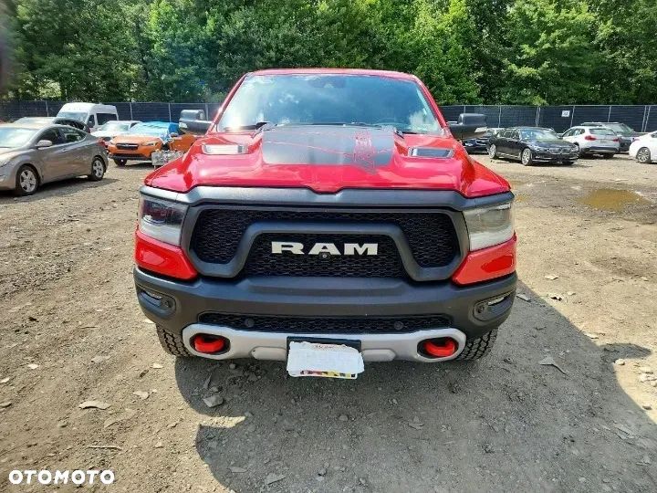Dodge RAM 5.7 4x4 - 5