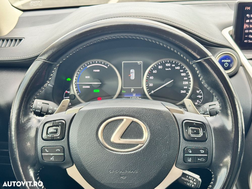 Lexus Seria NX - 9