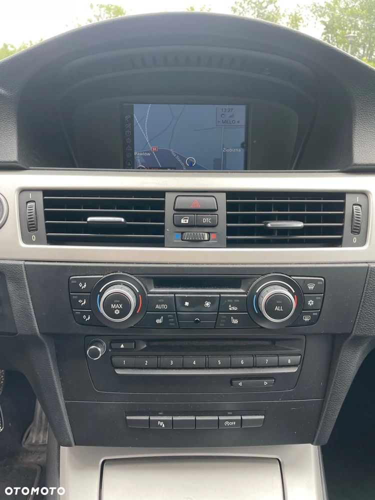 BMW Seria 3 318i Edition Exclusive - 10