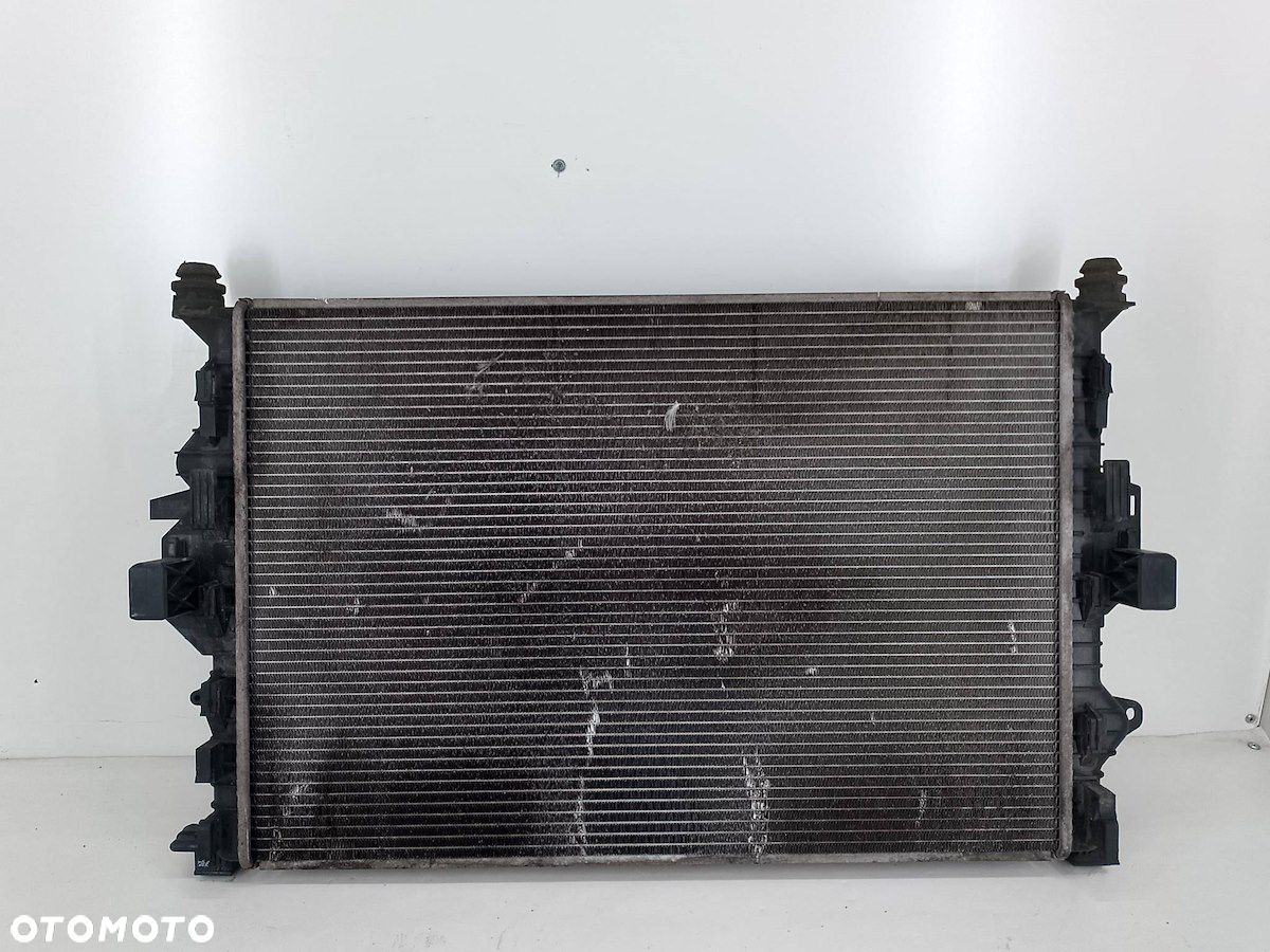 CHŁODNICA WODY Z WENTYLATOREM FORD MONDEO MK4 2.0 TDCI - 4