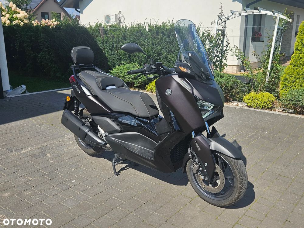 Yamaha X-max - 10