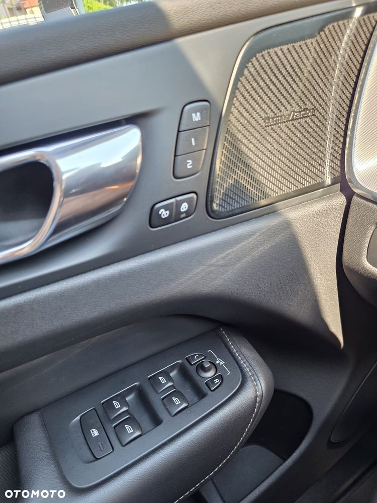Volvo XC 60 B5 B AWD Inscription - 29