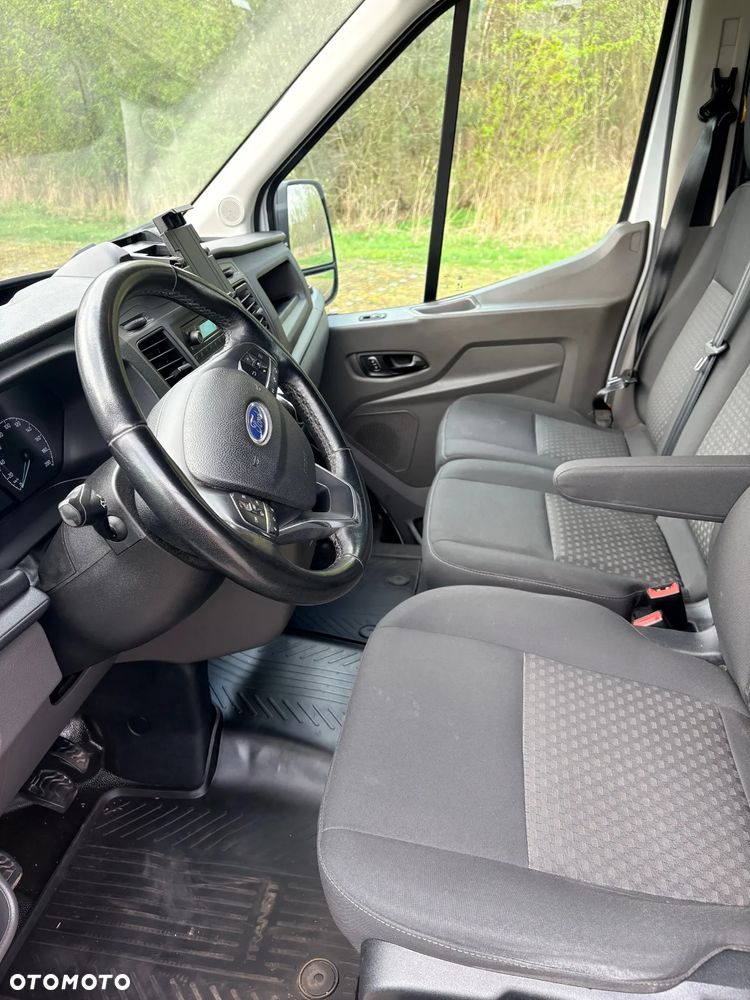 Ford Transit - 9