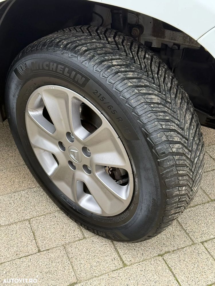 Dacia Duster 1.5 dCi 4x2 Prestige - 23