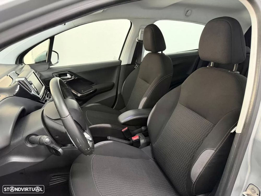 Peugeot 208 1.4 HDi Active - 14
