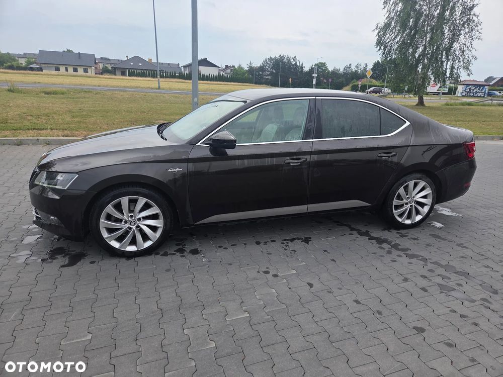 Skoda Superb 2.0 TDI L&K DSG - 4
