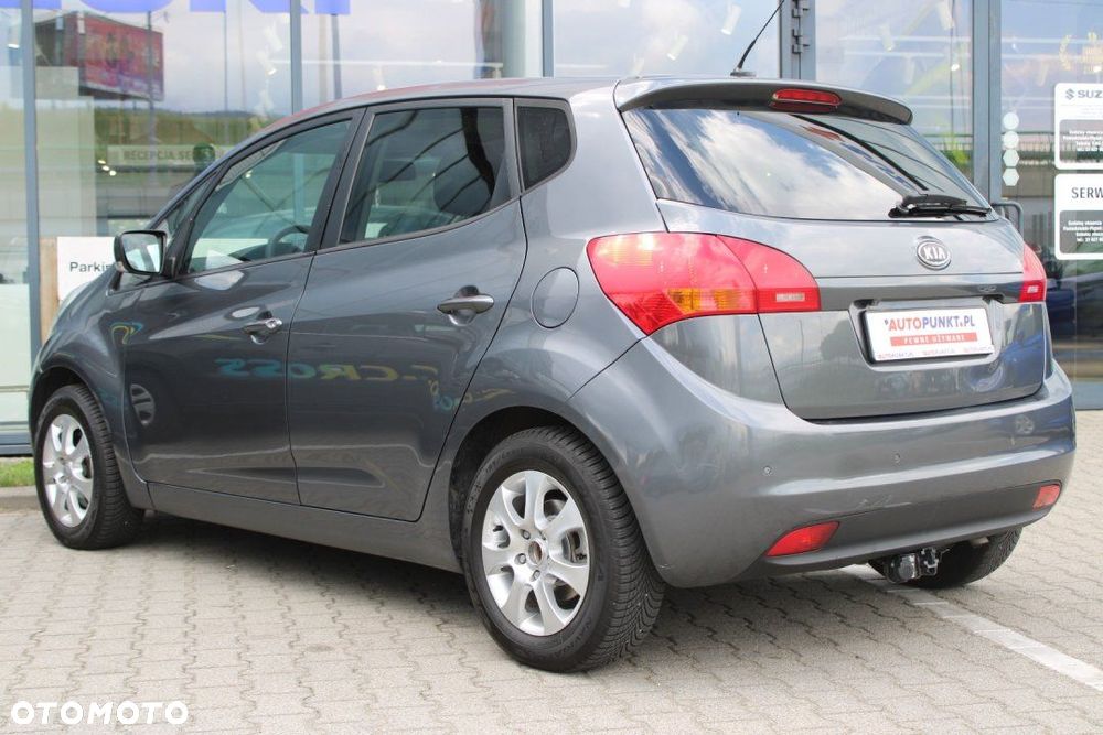 Kia Venga - 9