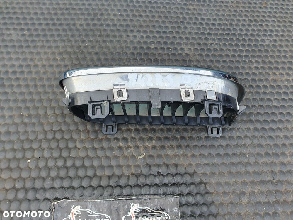 Kratka 7128613 7128614 7906809 Atrapa Nerki Nerka Gril Atrapka Zderzaka Przód M-Pakiet BMW 1 E81 E87 LCI Lift - 10