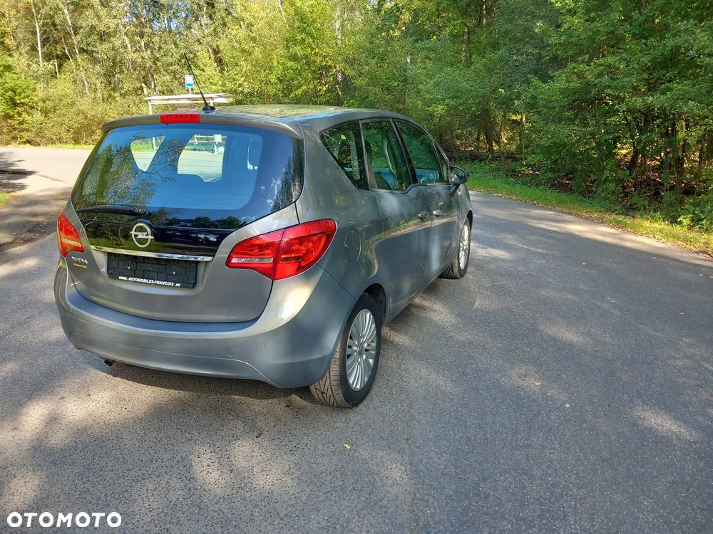 Opel Meriva - 8
