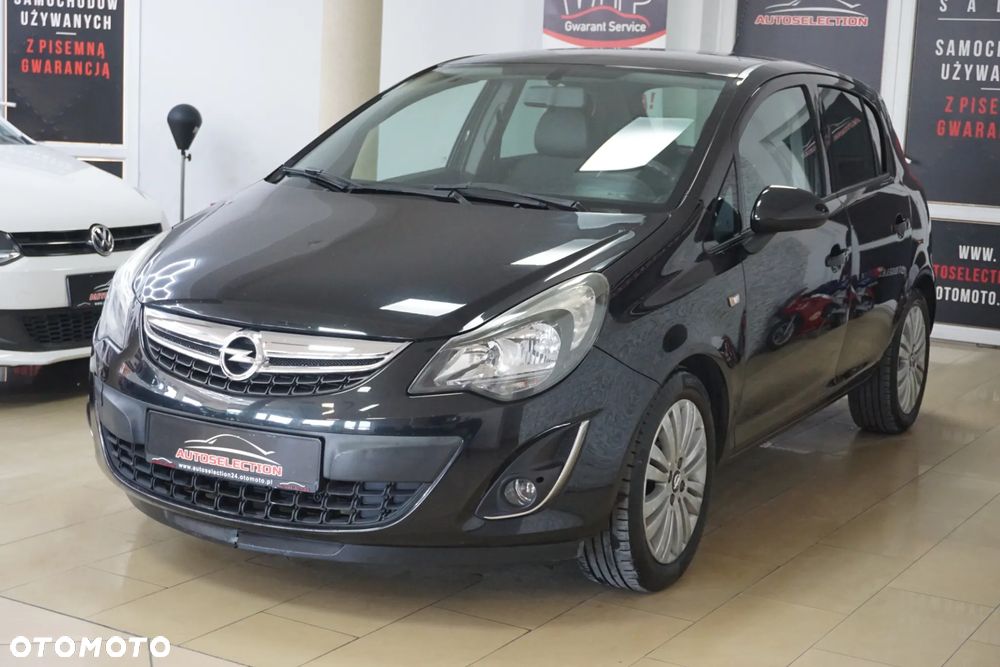 Opel Corsa 1.2 16V Cosmo - 3