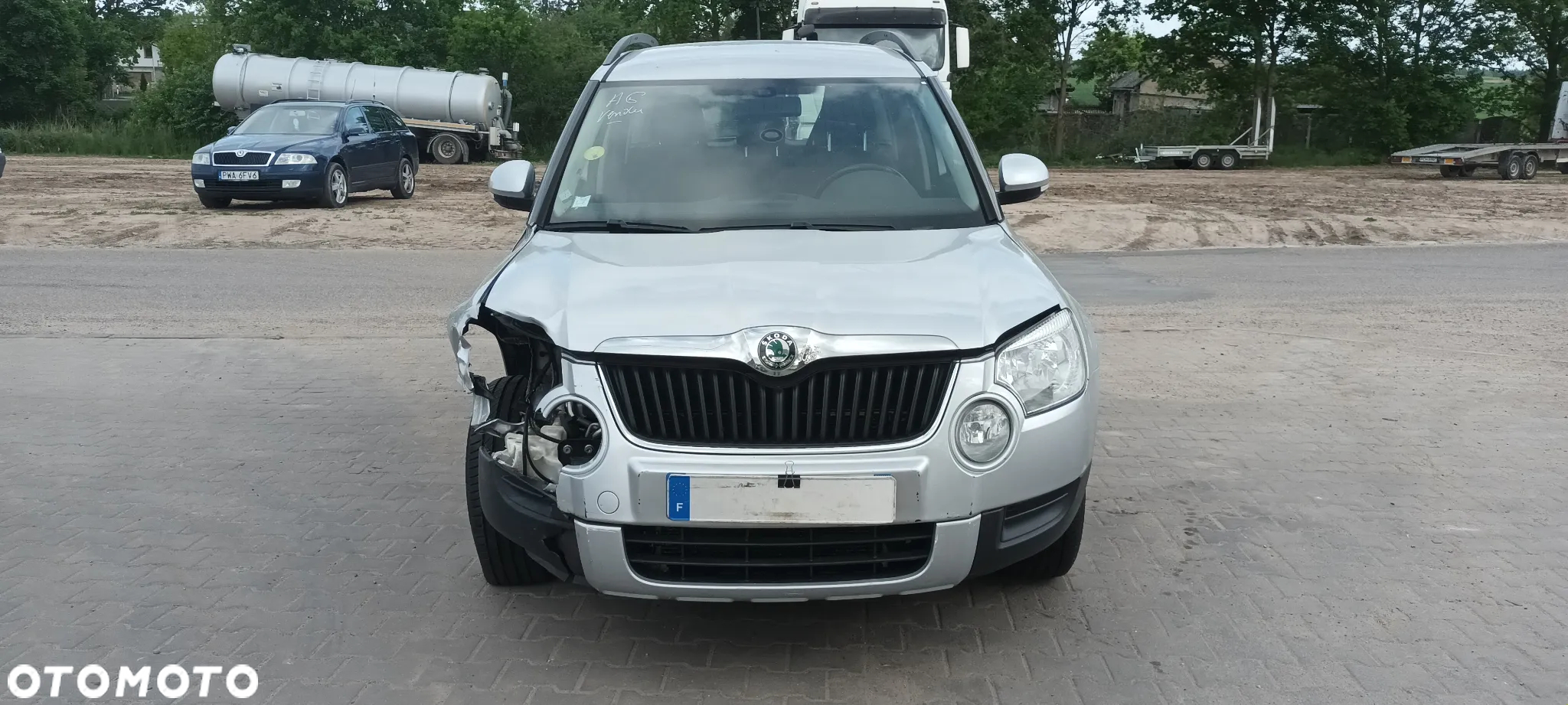 Skoda Yeti 2.0 TDI DPF 4x4 Adventure - 2