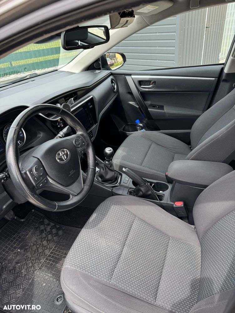 Toyota Corolla 1.6 Valvematic Luna - 27