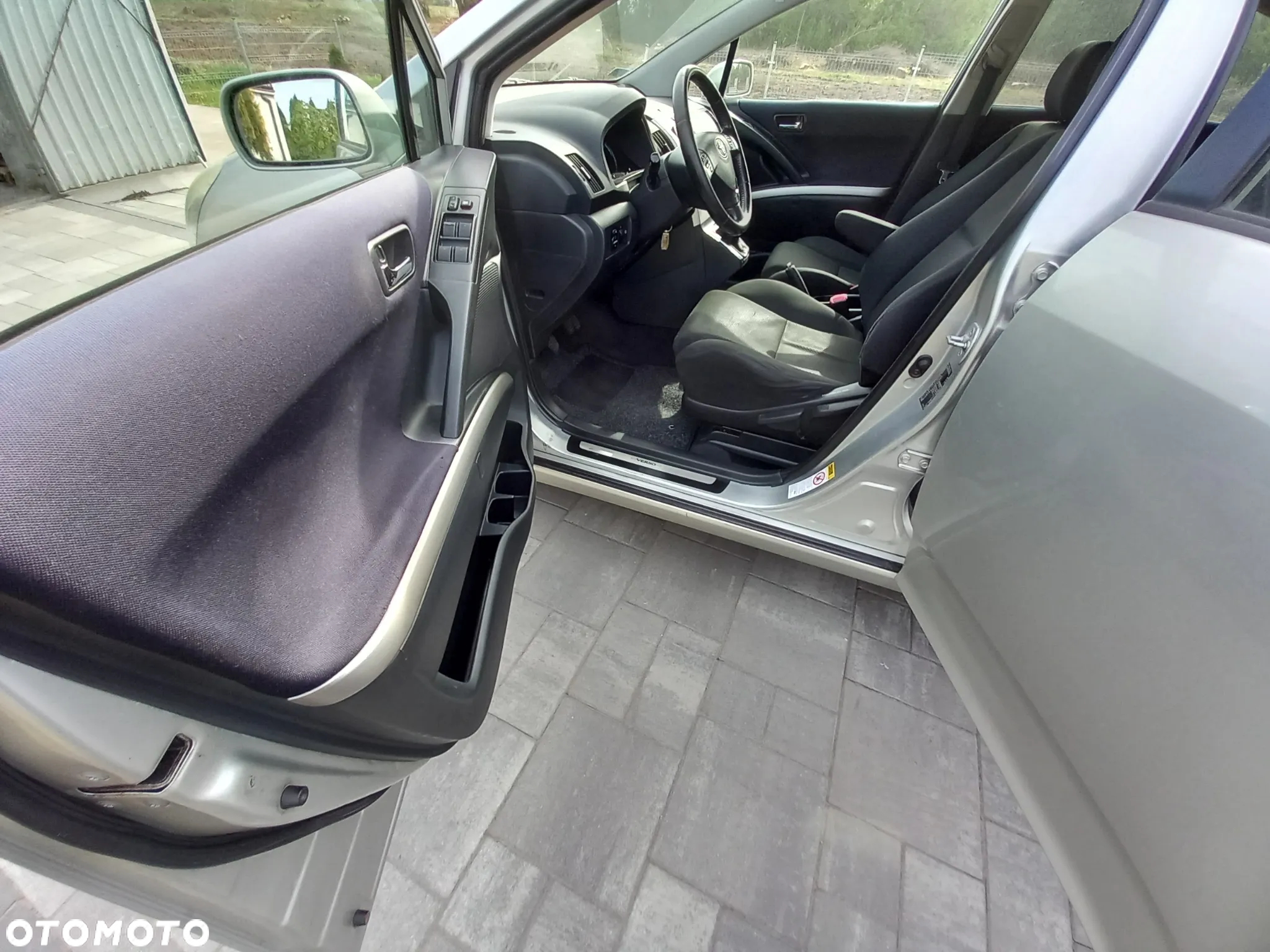 Toyota Corolla Verso 1.8 Sol 7os - 7