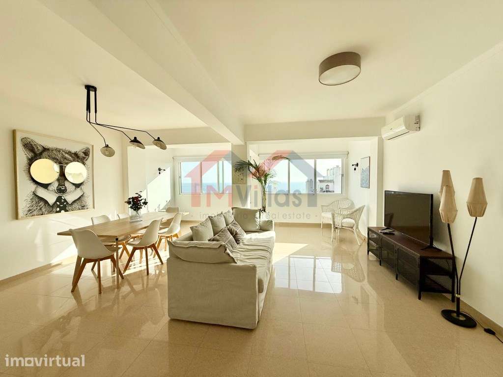 Apartamento T1 renovado com vista mar a 100 metros da praia - Quart... - Grande imagem: 4/25