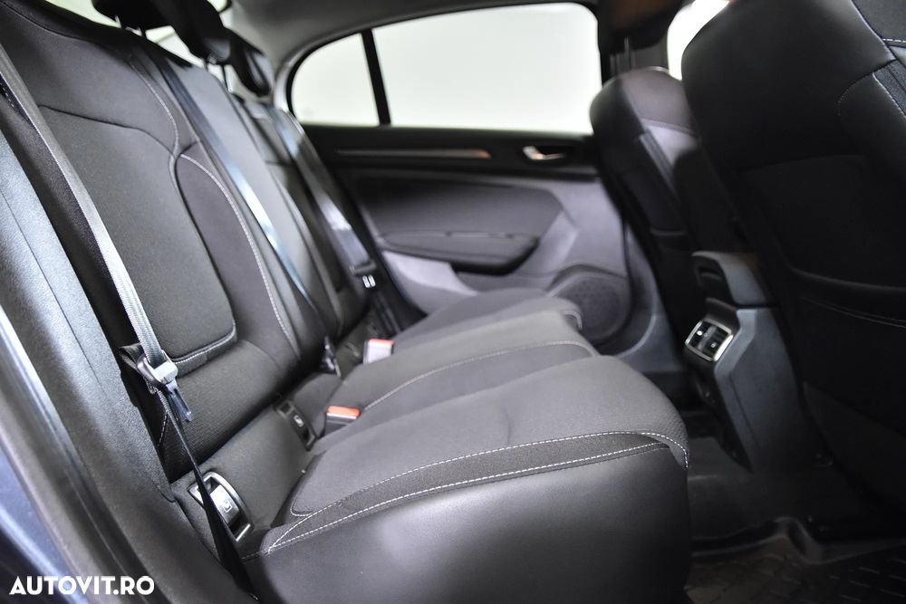 Renault Megane TCe 140 EDC GPF Intens - 23