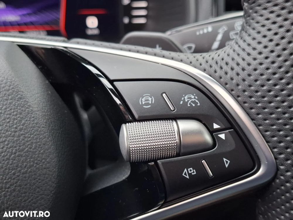 Skoda Karoq 2.0 TSI 4X4 DSG Sportline - 31