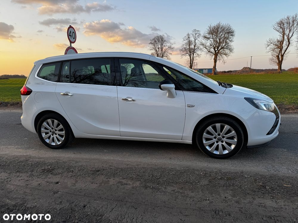 Opel Zafira Tourer 2.0 CDTI Edition - 18