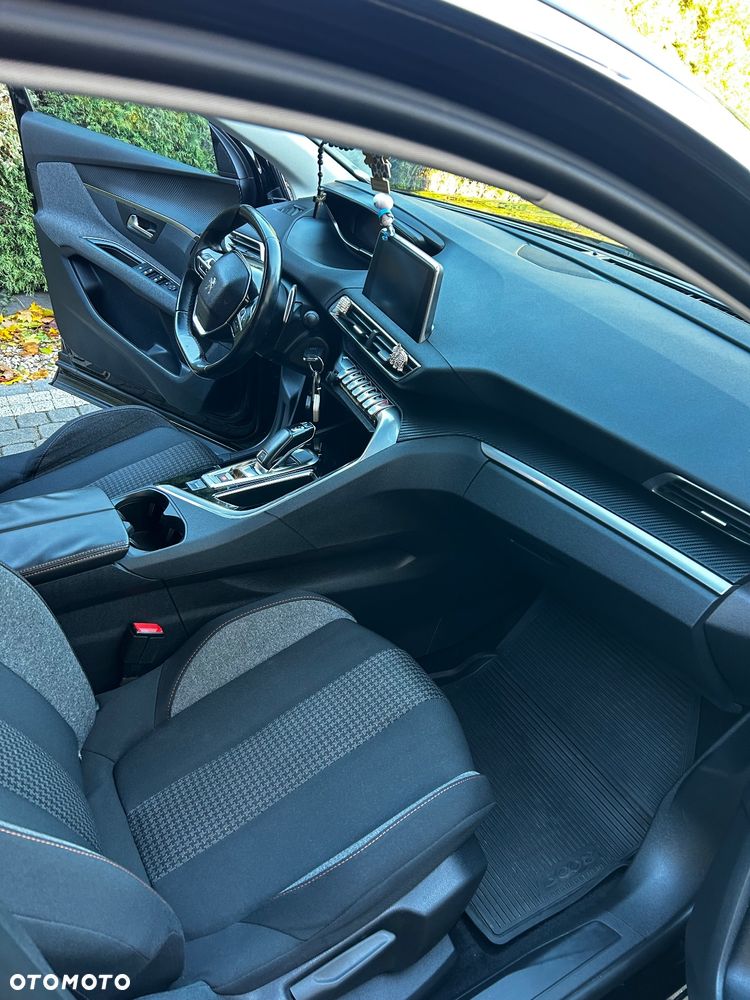 Peugeot 3008 - 13