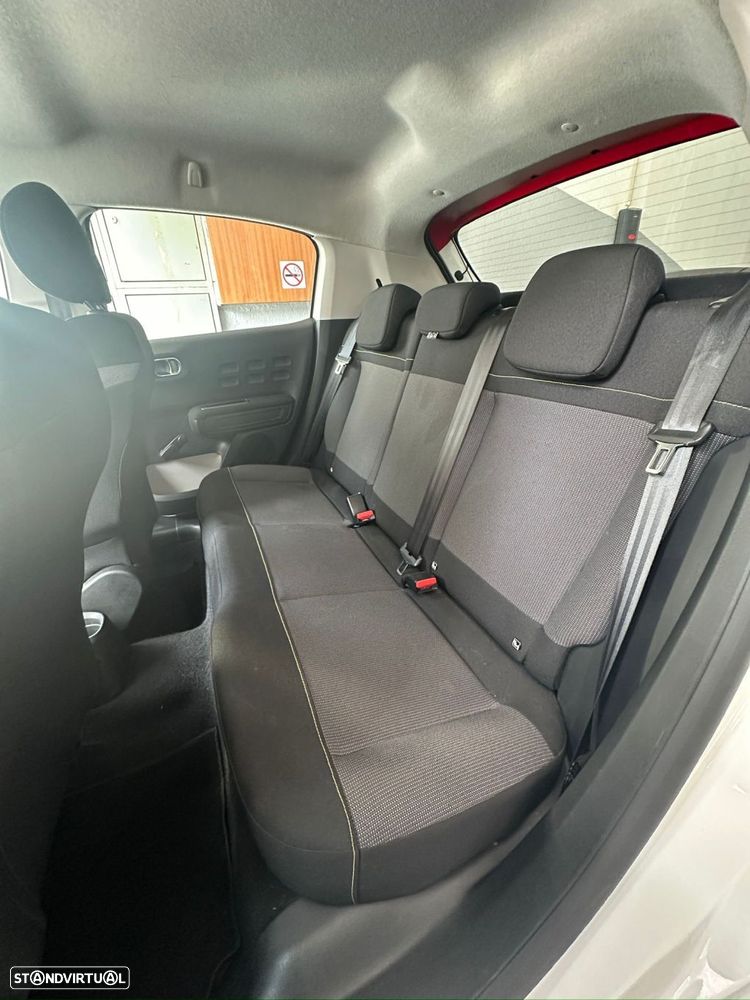 Citroën C3 1.2 PureTech Shine EAT6 - 10