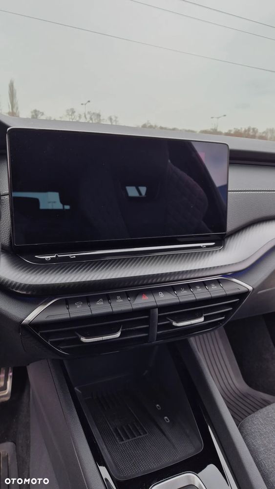 Skoda Octavia 1.5 TSI mHEV DSG Sportline - 26