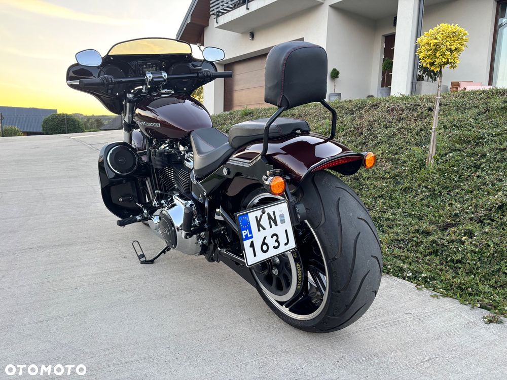 Harley-Davidson Softail Breakout - 7