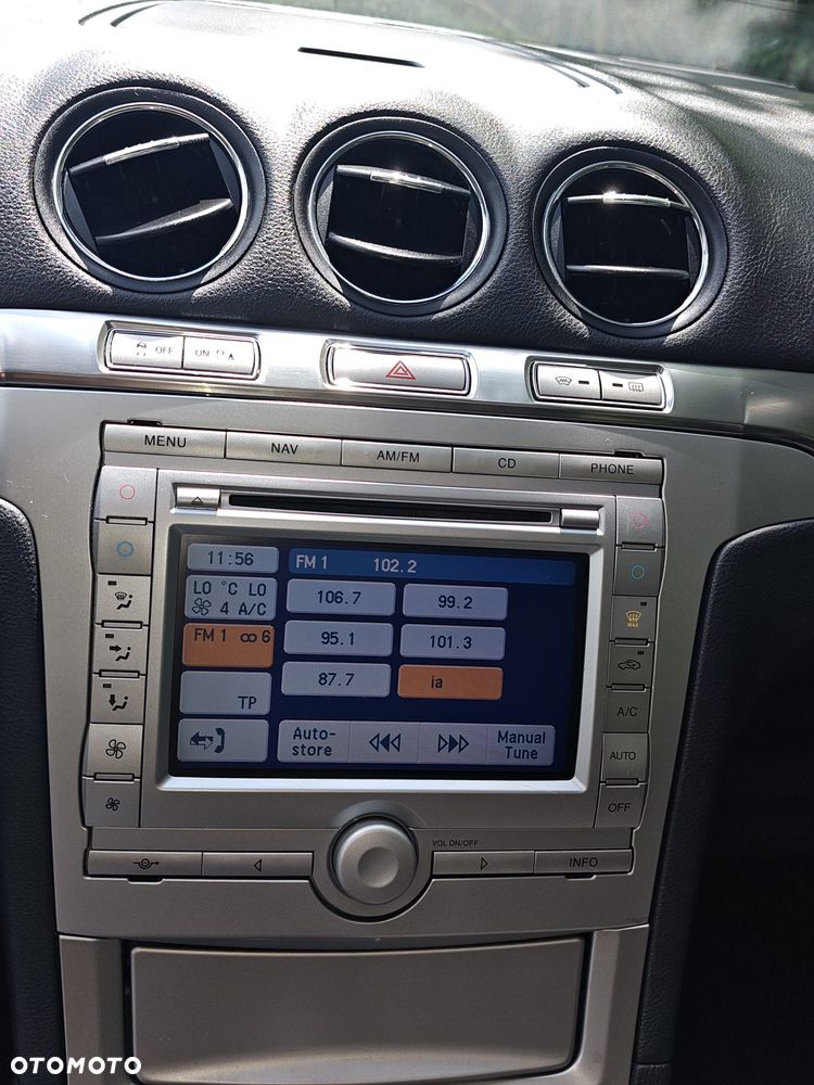 Ford S-Max 2.0 Titanium - 16