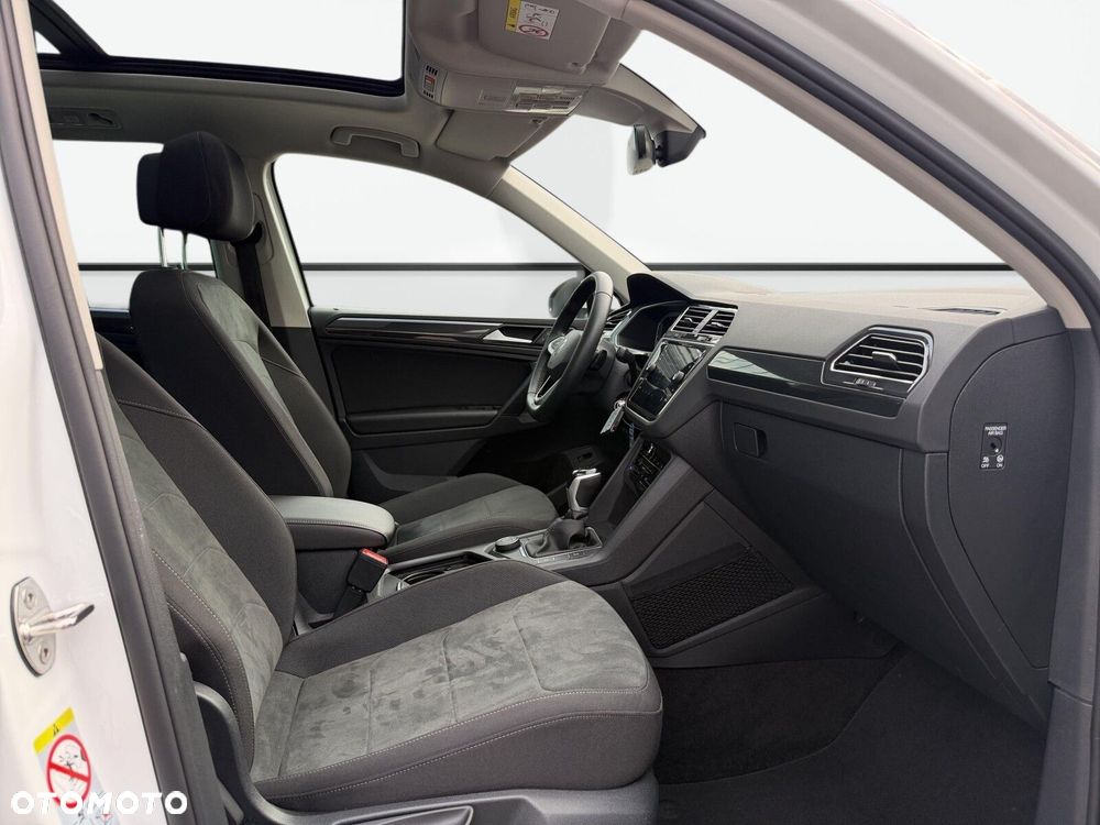 Volkswagen Tiguan 2.0 TSI 4Mot Elegance DSG - 41