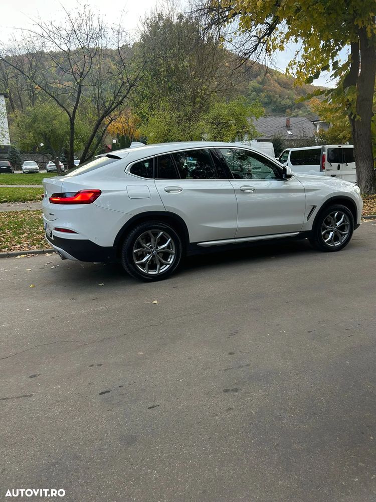 BMW X4 xDrive20i AT xLine - 8